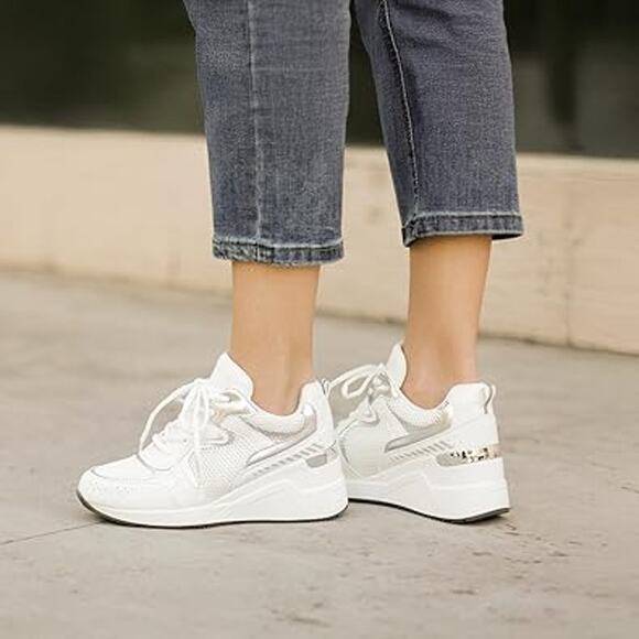 Cestfini Womens Size 9 White Lace Up Silver Accent Wedge Heel Sneaker Shoes - Picture 5 of 7